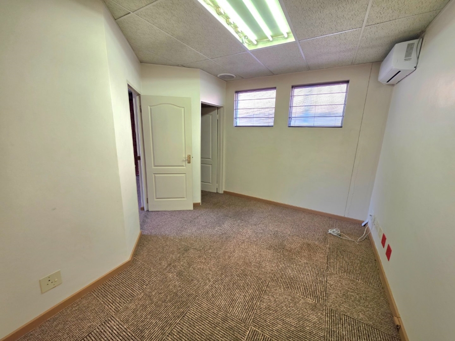 To Let commercial Property for Rent in Bethlehem Free State